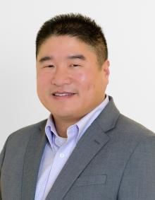 Headshot of Dr. Harry Kwon